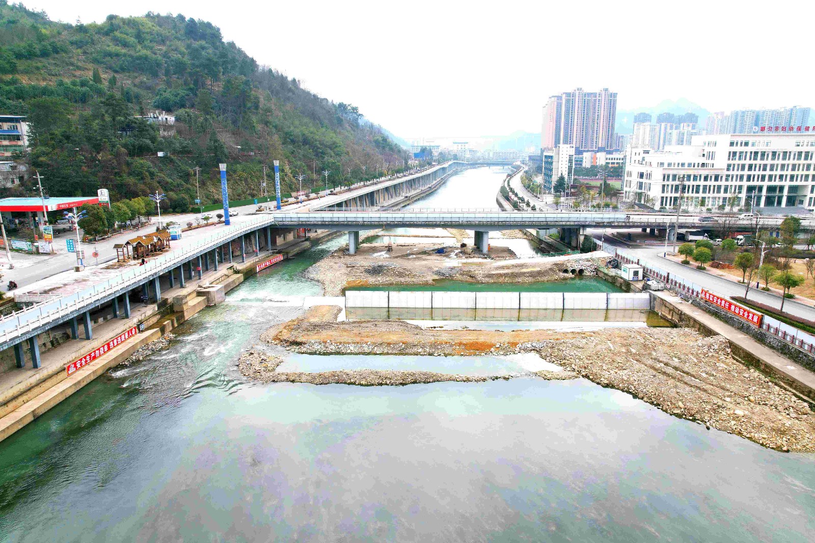 医专坝2.jpg